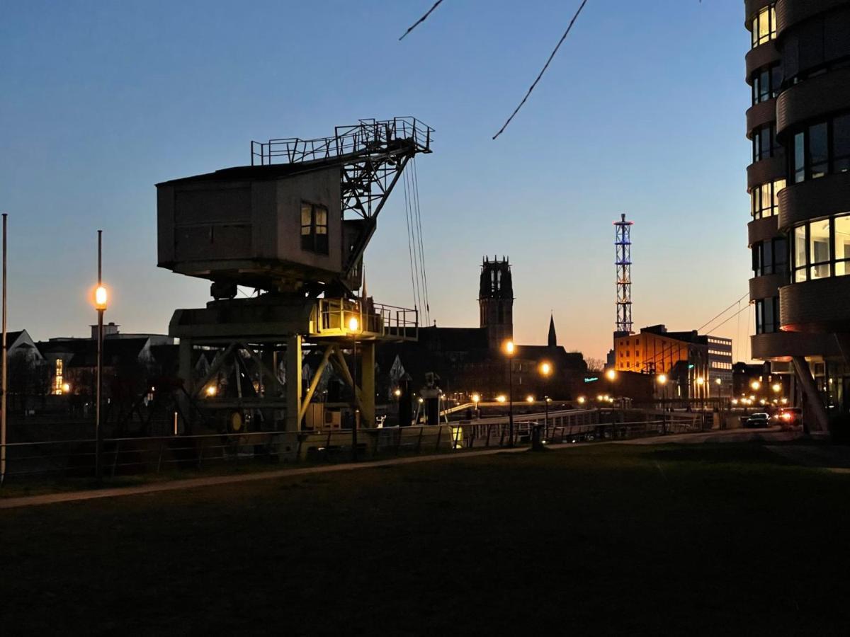 Hausboot Lore Duisburg Buitenkant foto