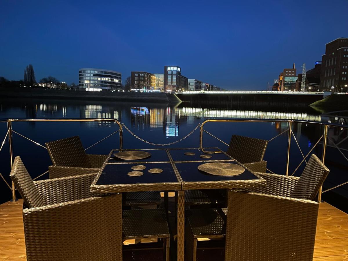 Hausboot Lore Duisburg Buitenkant foto