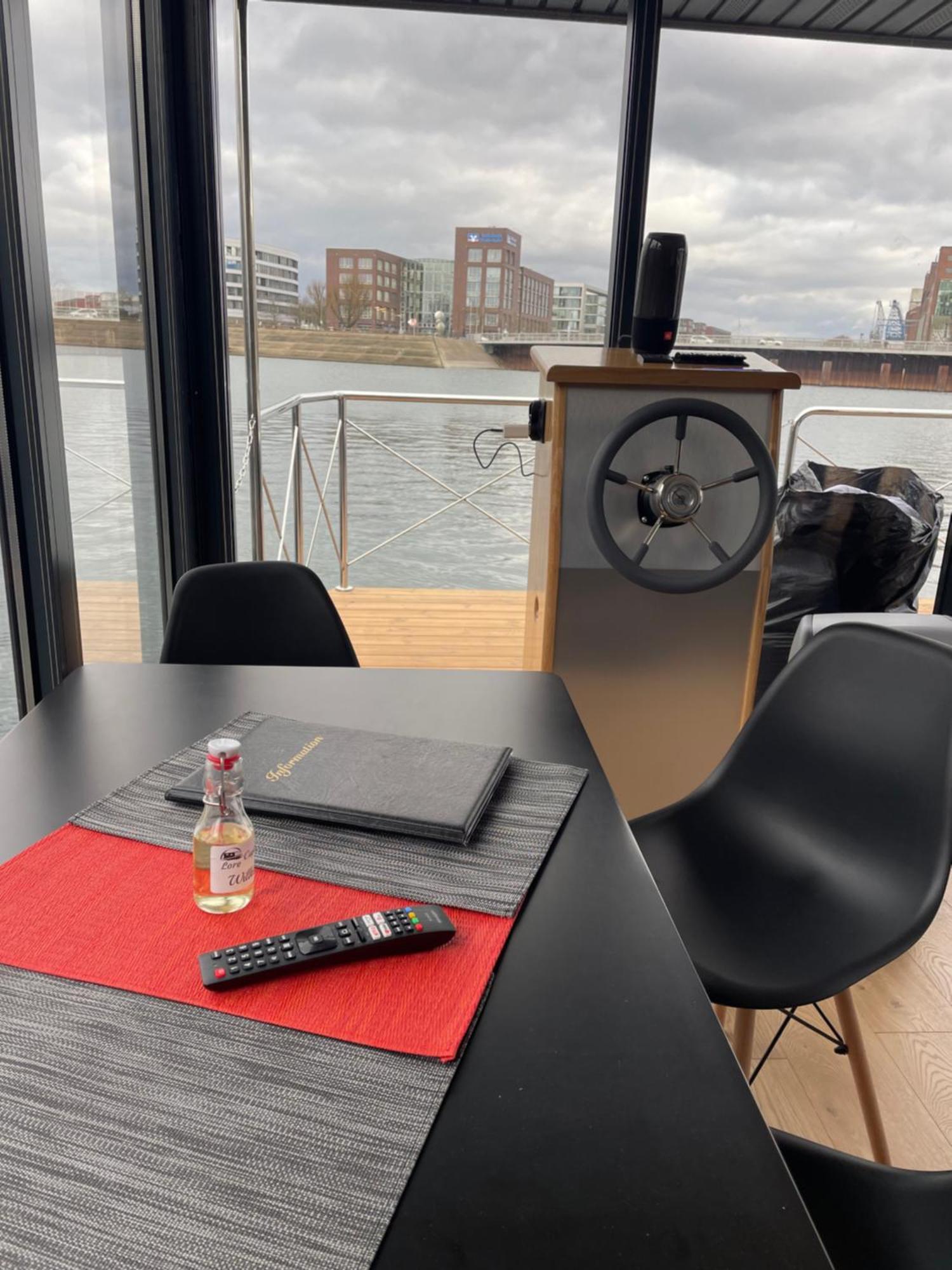 Hausboot Lore Duisburg Buitenkant foto